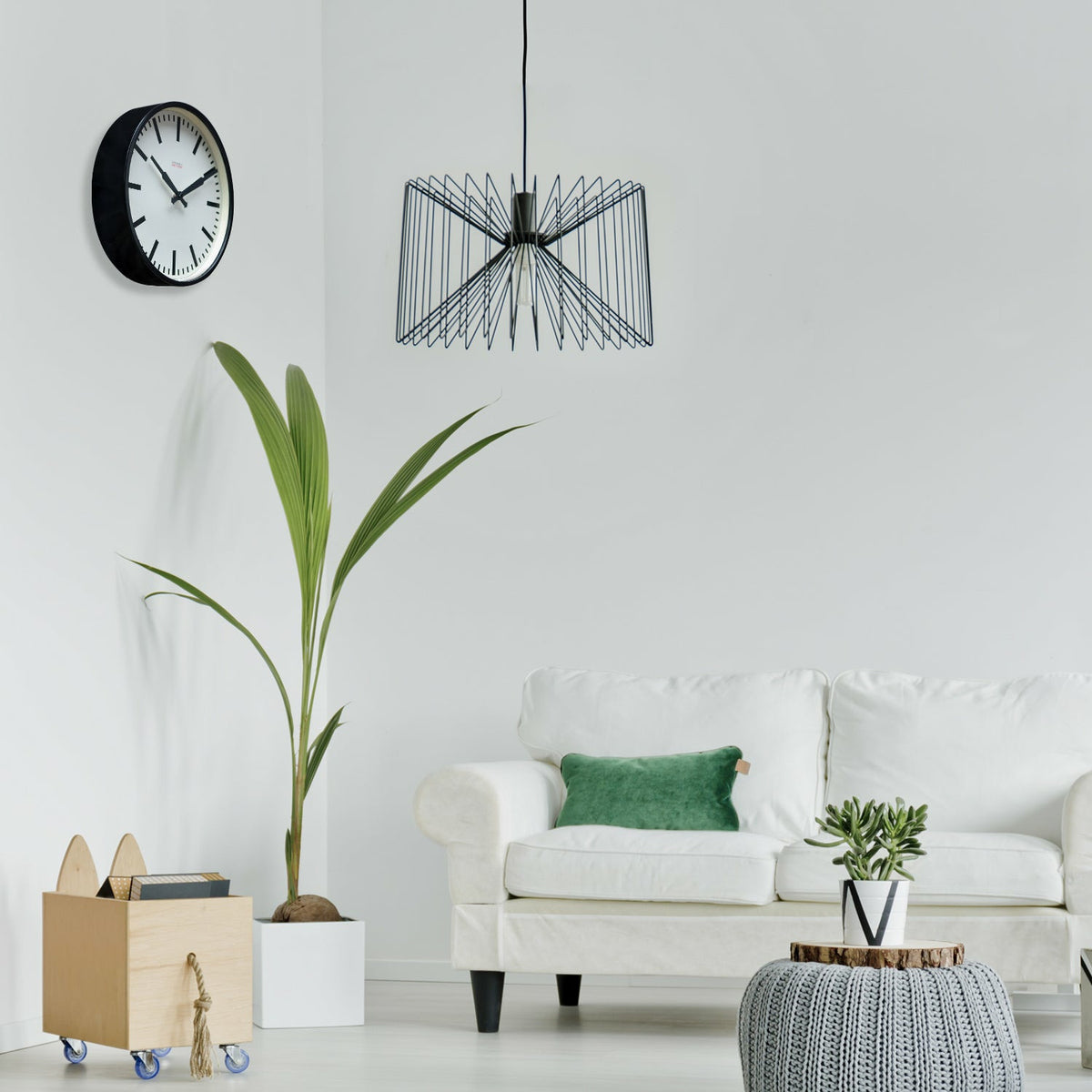 CLOUDNOLA Factory Wall Clocks 30cm