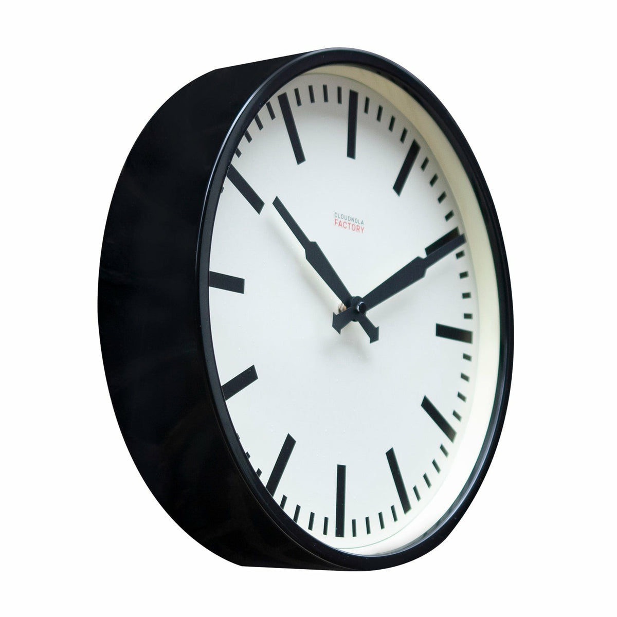 CLOUDNOLA Factory Wall Clocks 30cm
